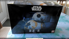 Bandai 1/2 scale BB-8 unboxing